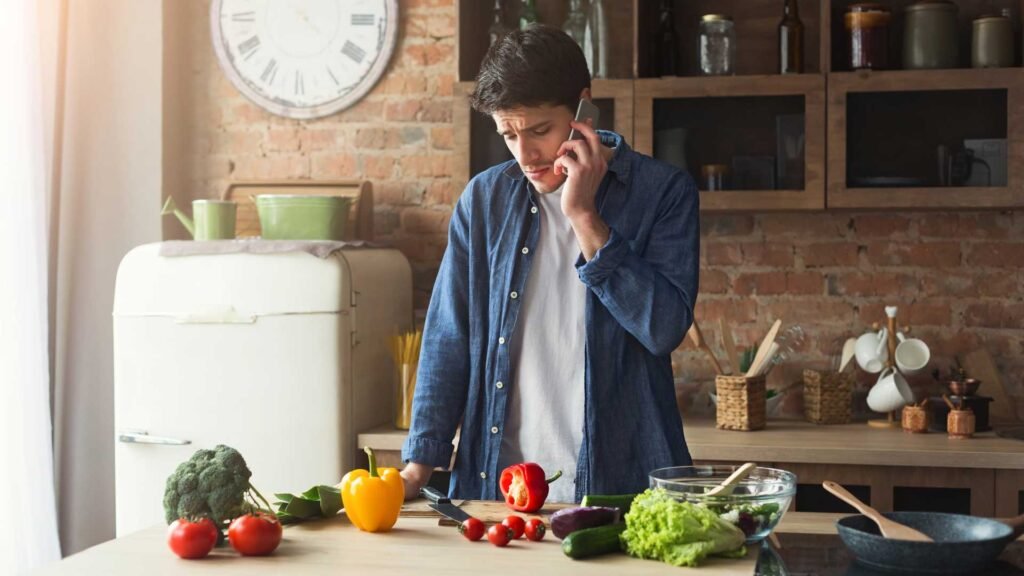 Save money by reduce trash when vegetables gone bad.